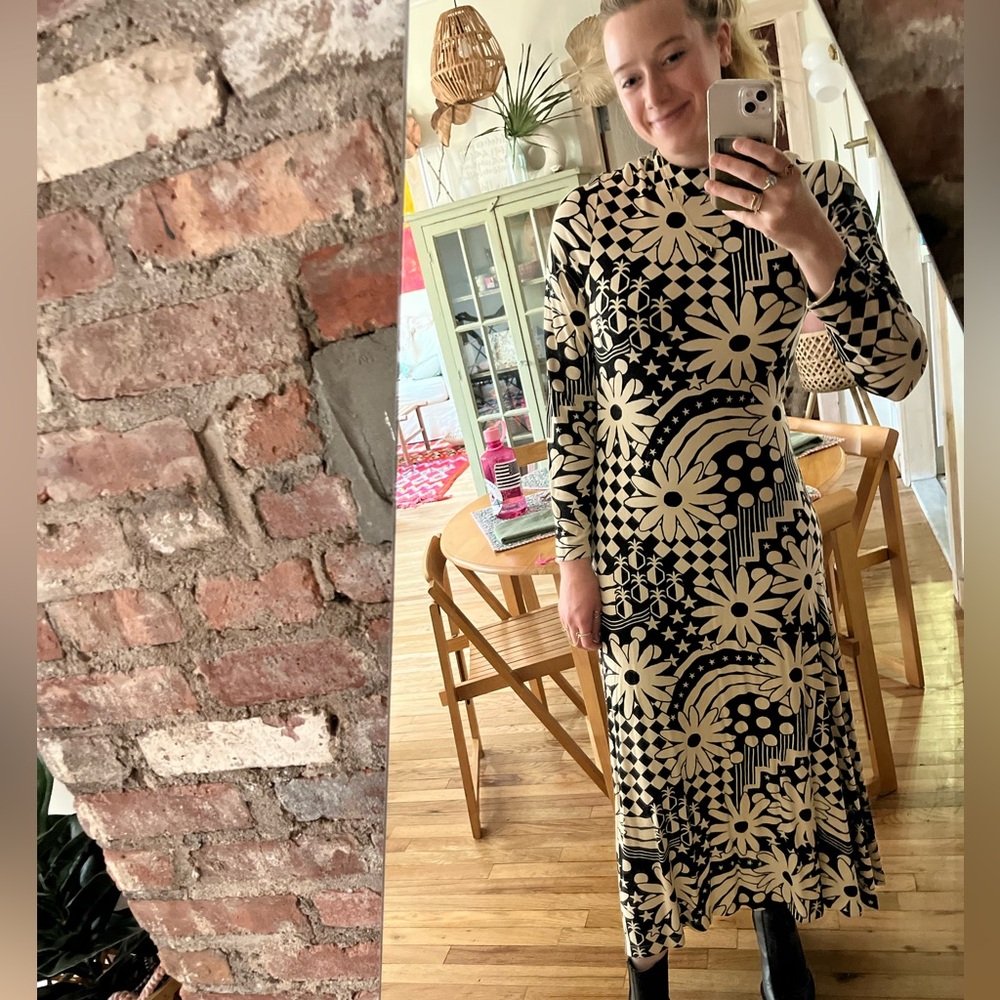 Farm rio graphic stretch dress